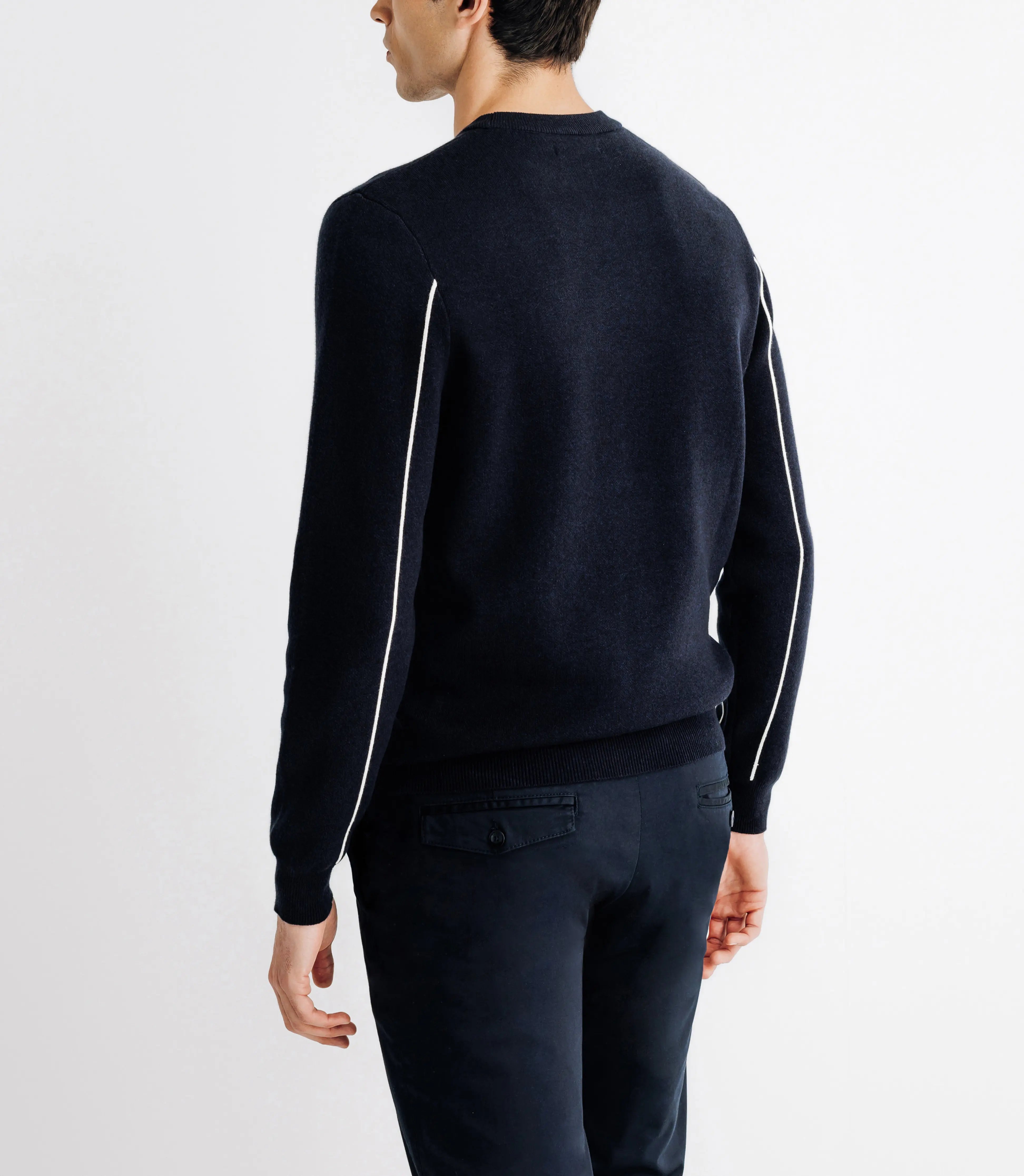 Pull col rond avec broderie marine - IZAC