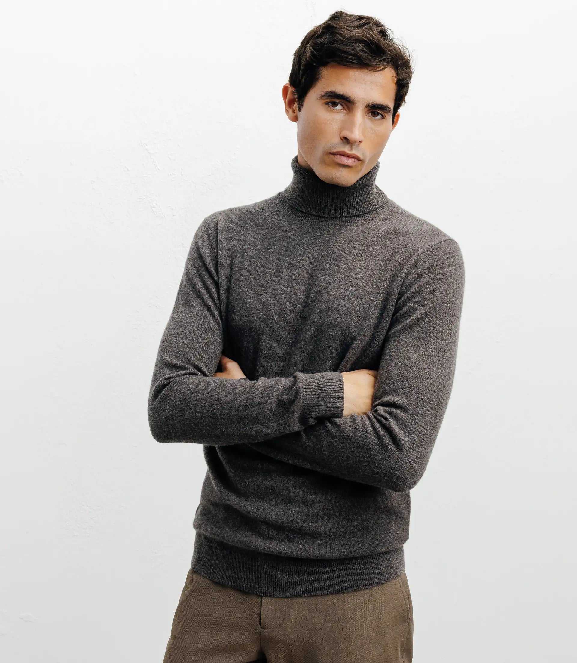 Pull col roulé 100% cachemire marron - IZAC