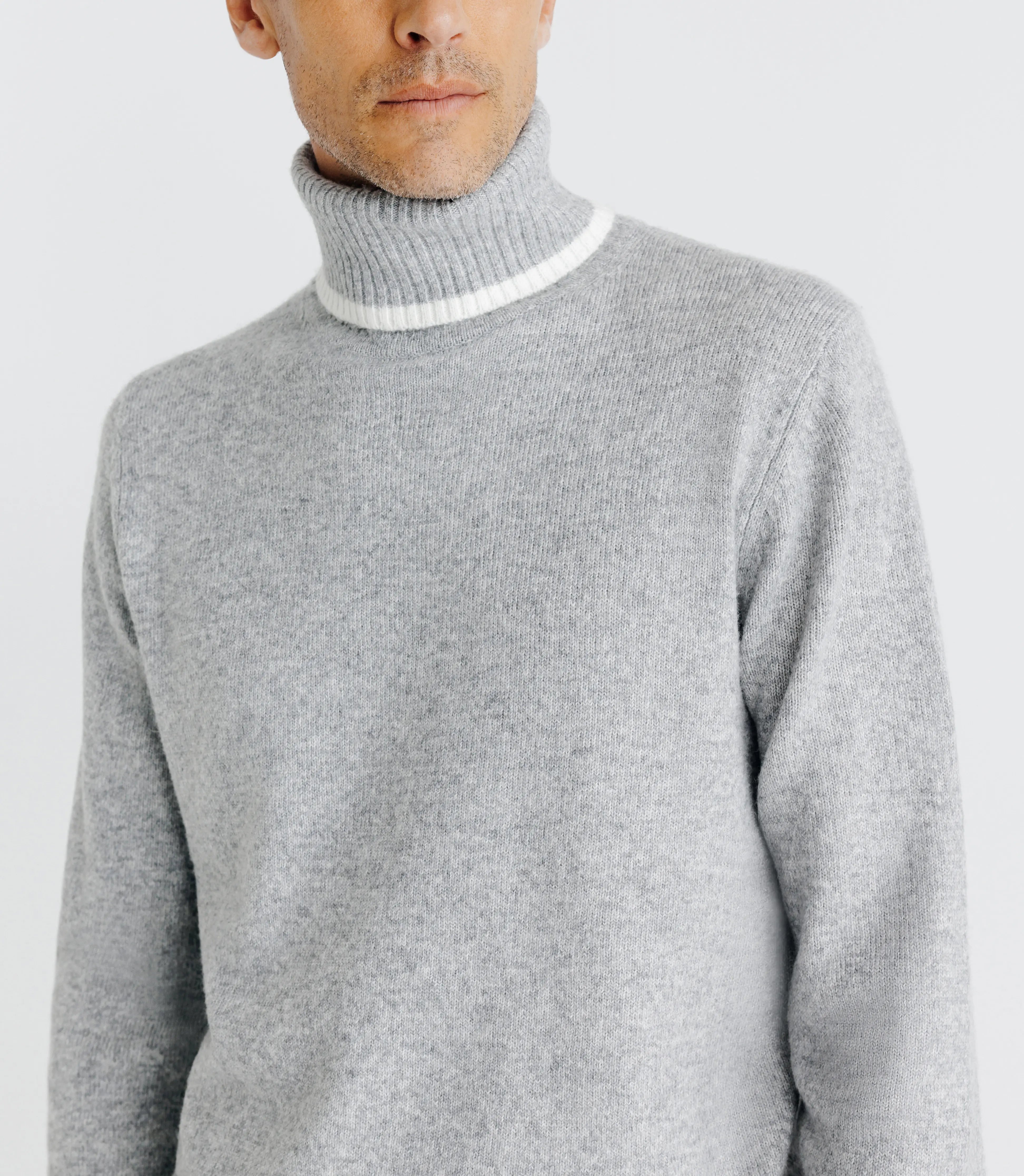 Pull col roulé gris - IZAC