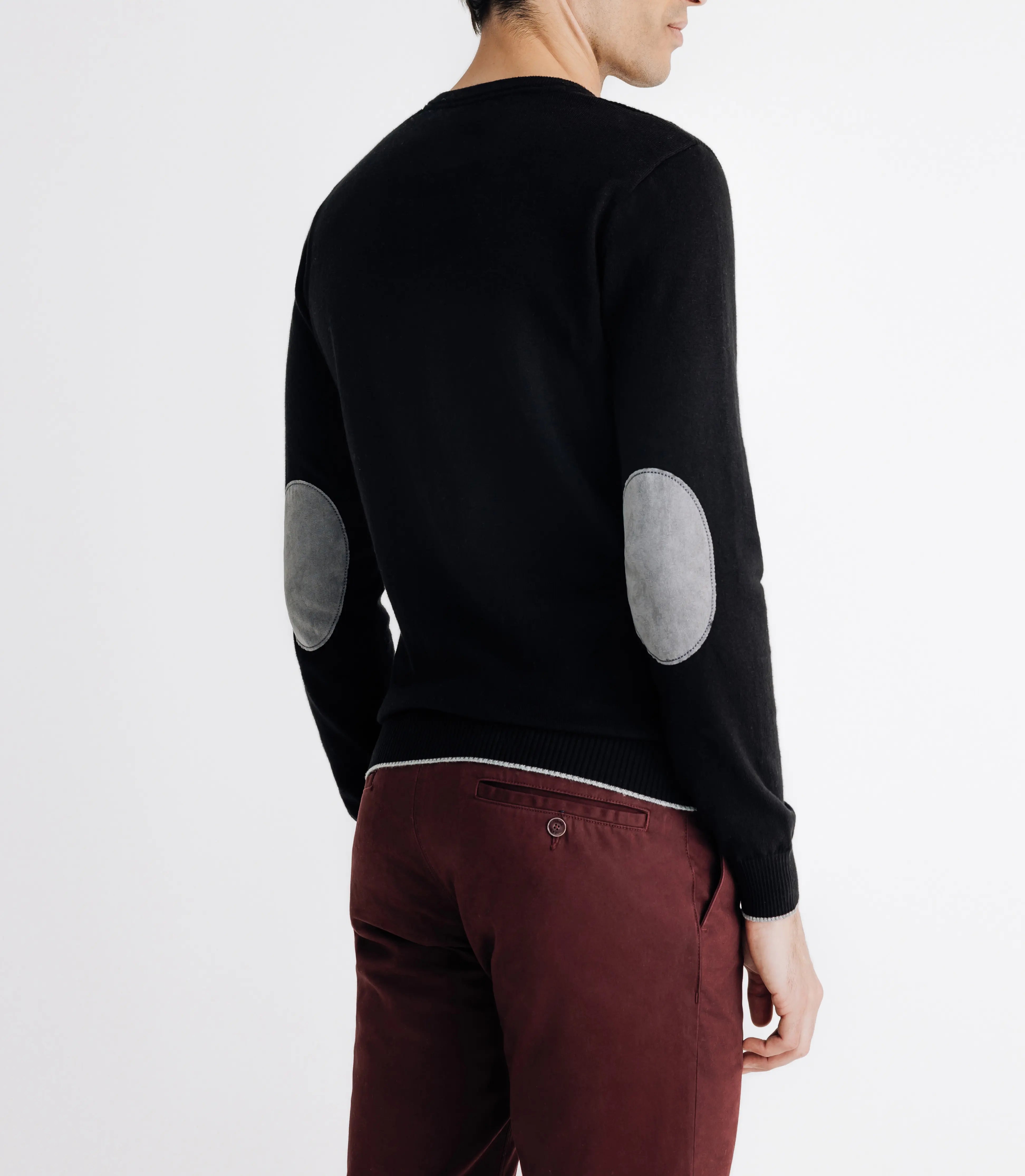 Pull col V manches longues noir - IZAC