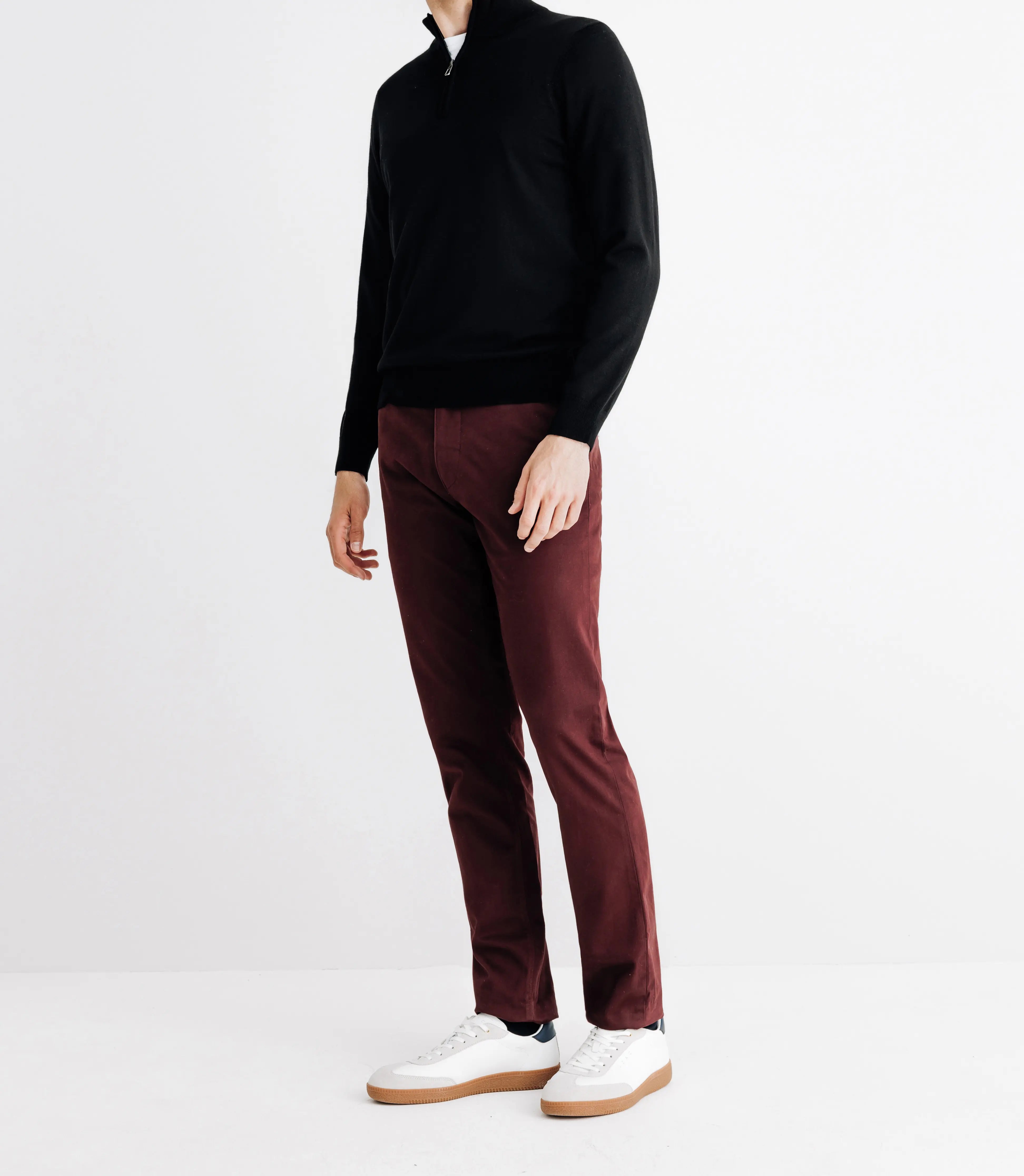 Pull en laine mérinos avec demi zip noir - IZAC