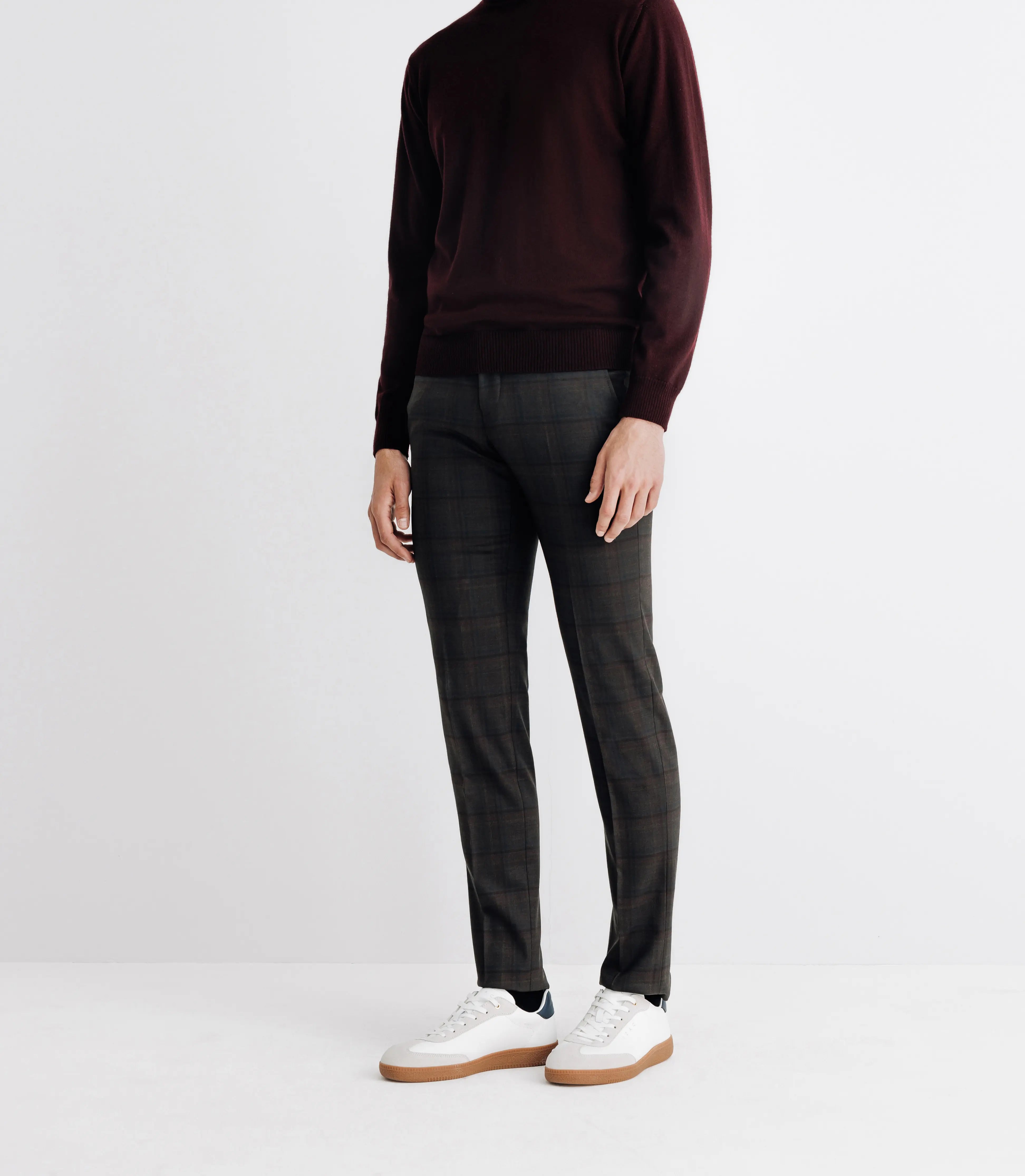 Pull col roulé en laine mérinos bordeaux - IZAC