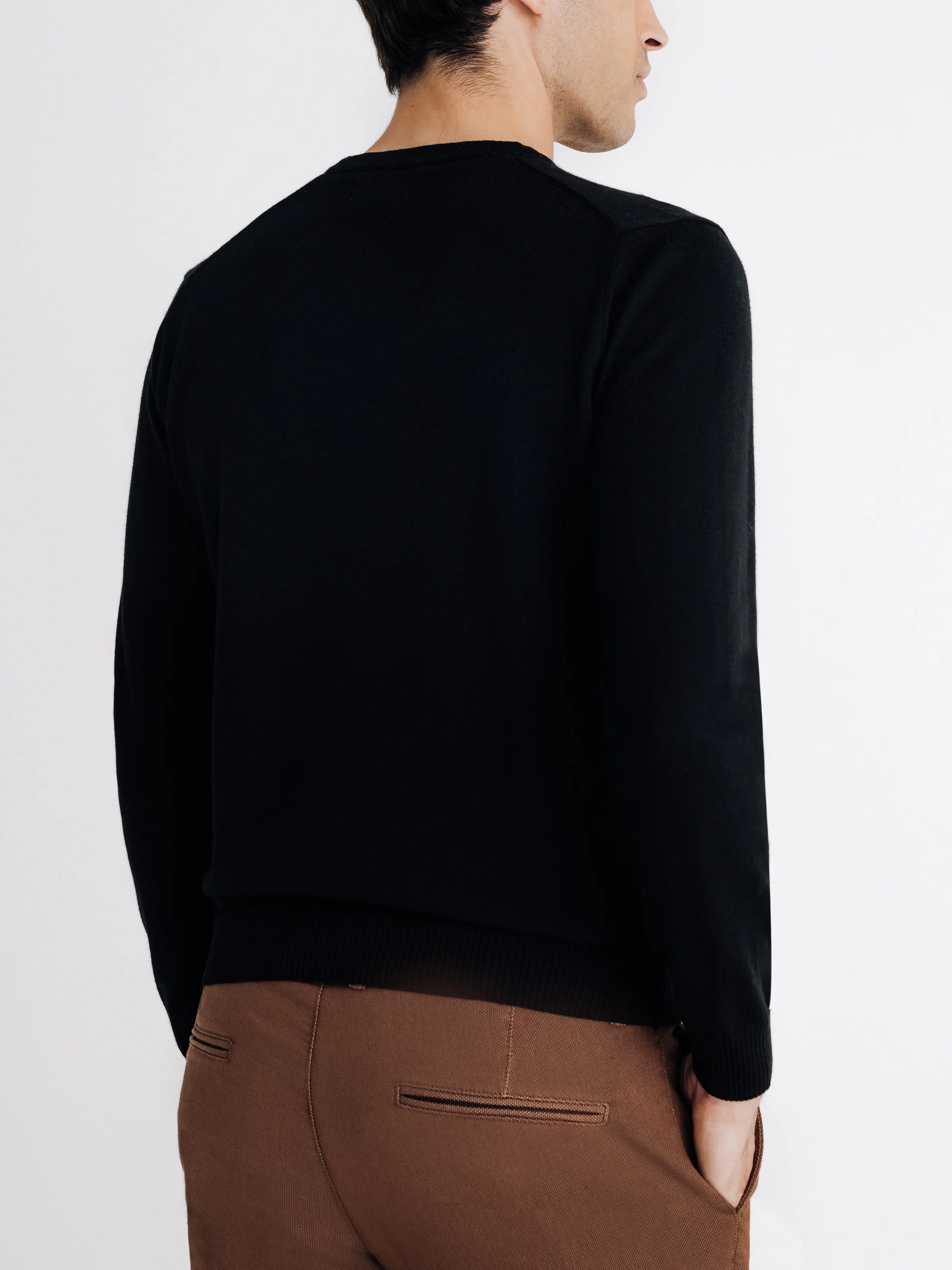 Pull col rond noir - IZAC