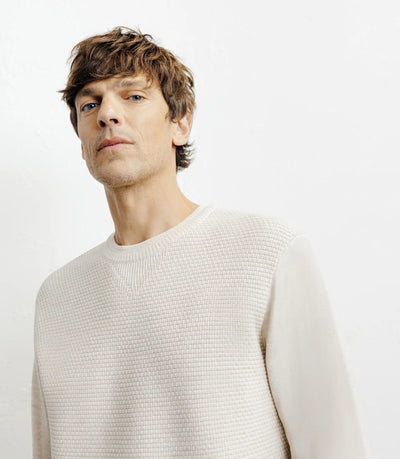 Pull col rond jeux de points beige - IZAC