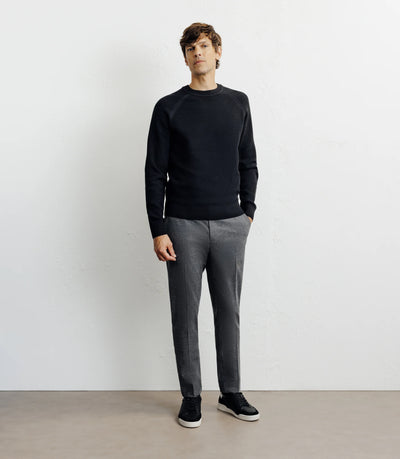 Pull col rond jeux de points noir - IZAC