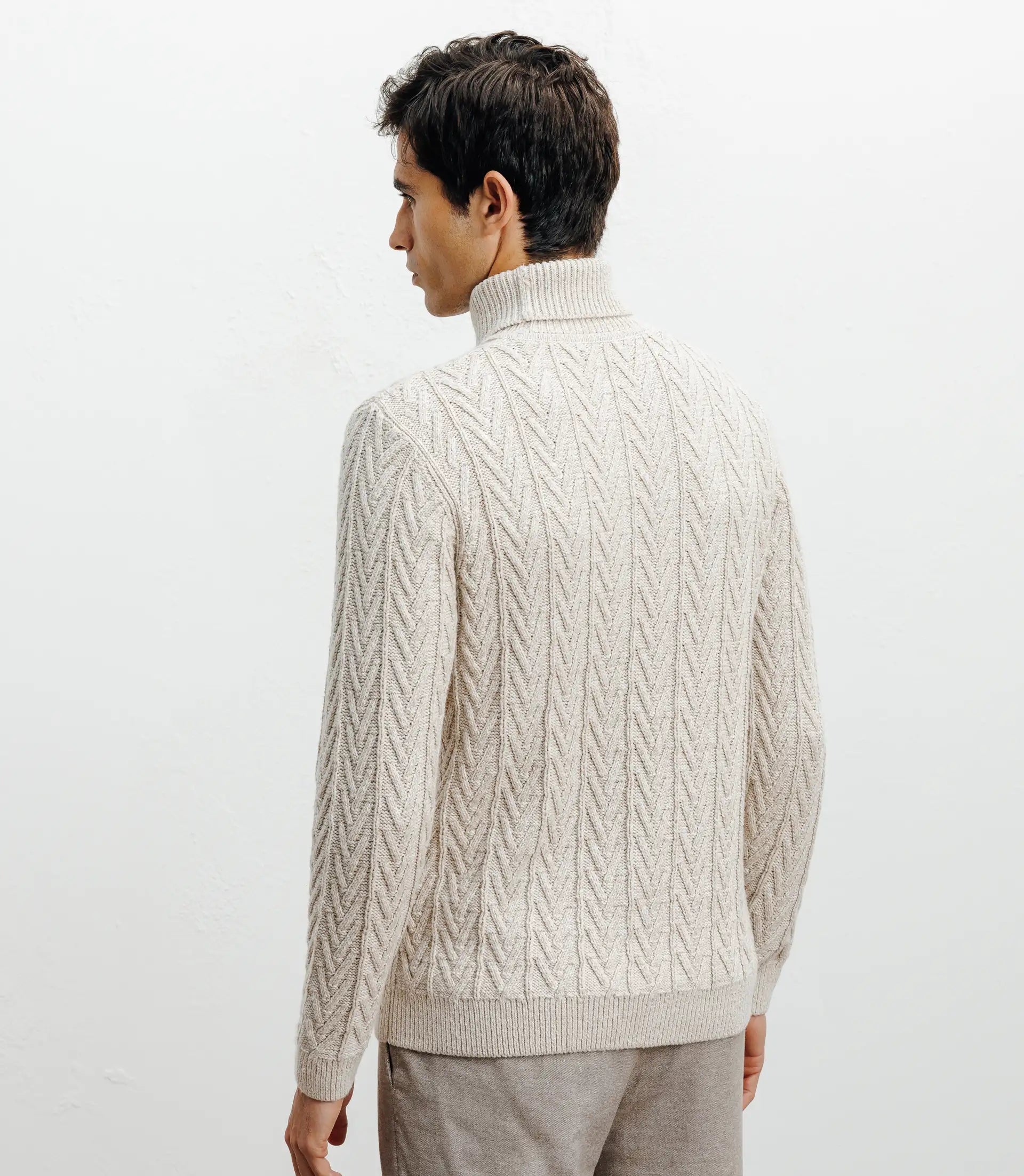 Pull col roulé torsadé beige - IZAC