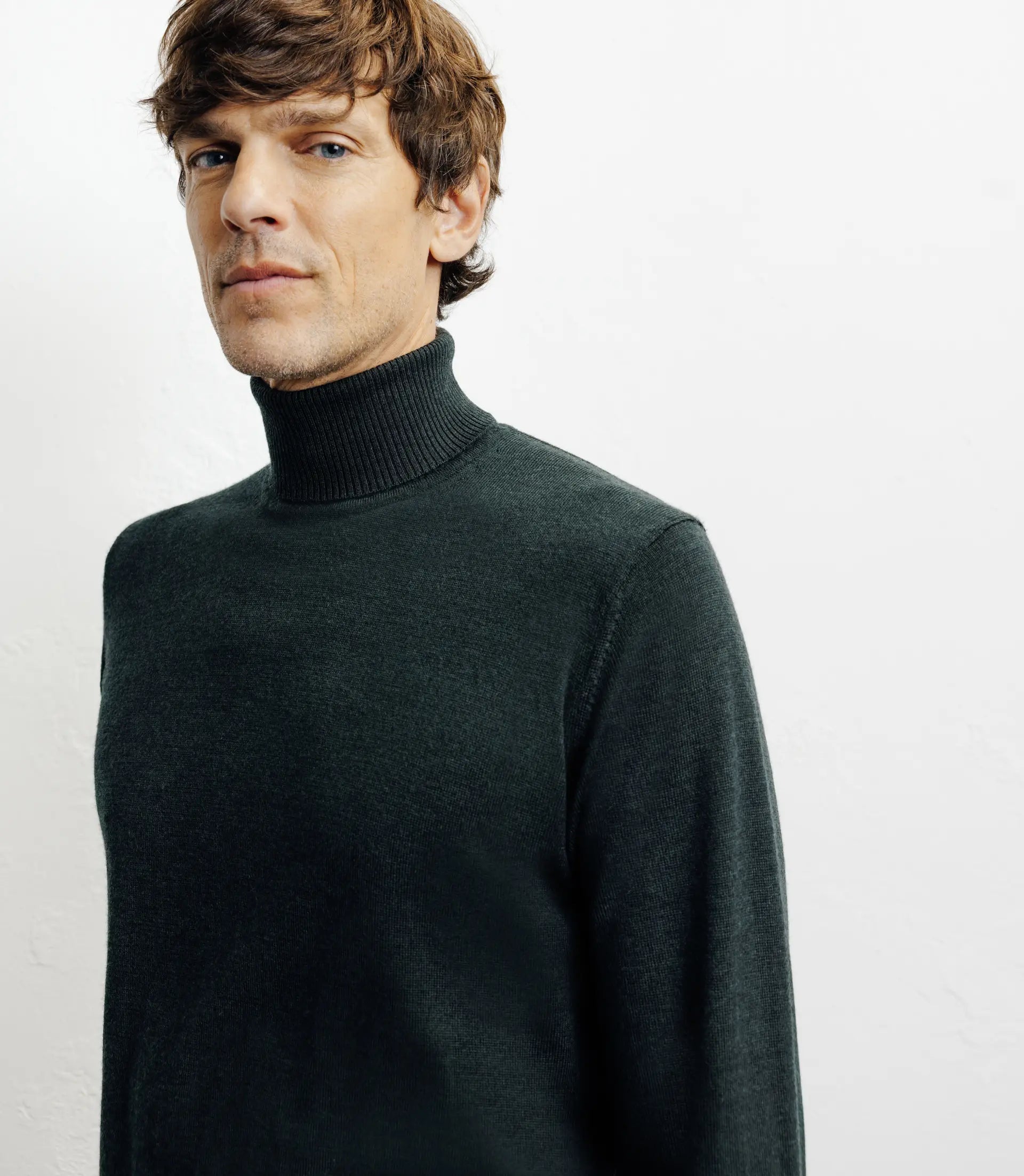 Pull col roulé vert foncé - IZAC