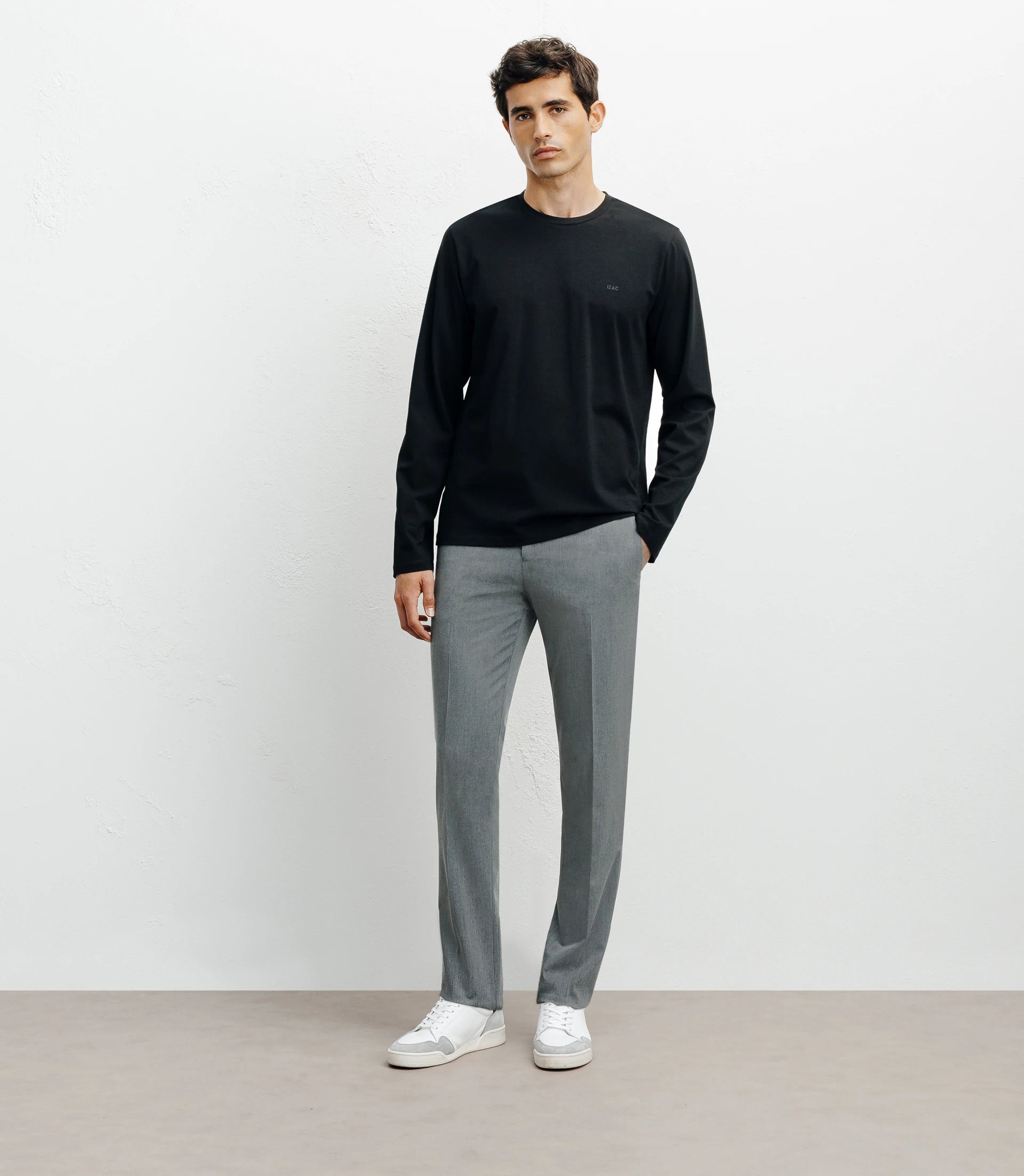 T-shirt col rond manches longues noir - IZAC