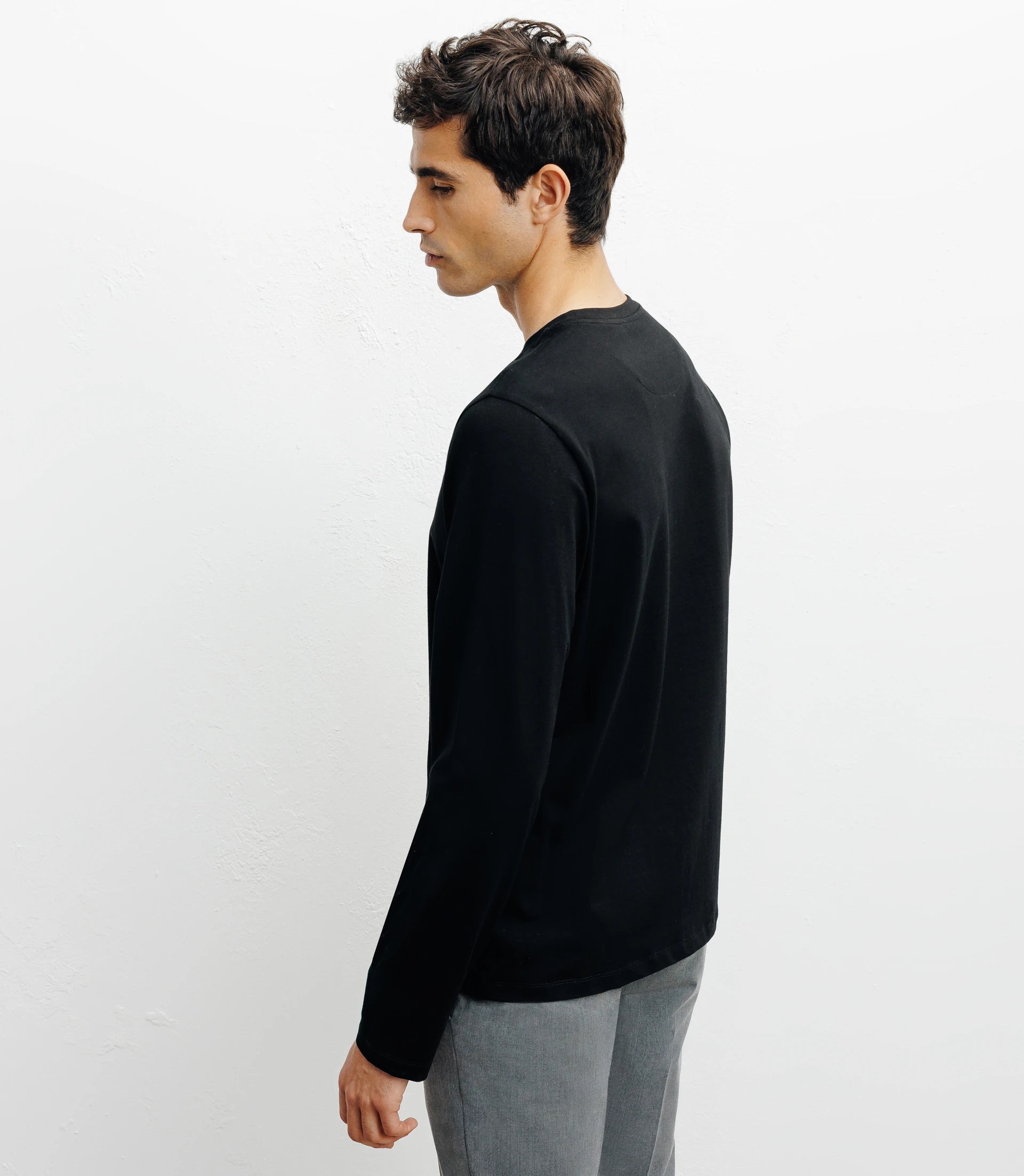 T-shirt col rond manches longues noir - IZAC