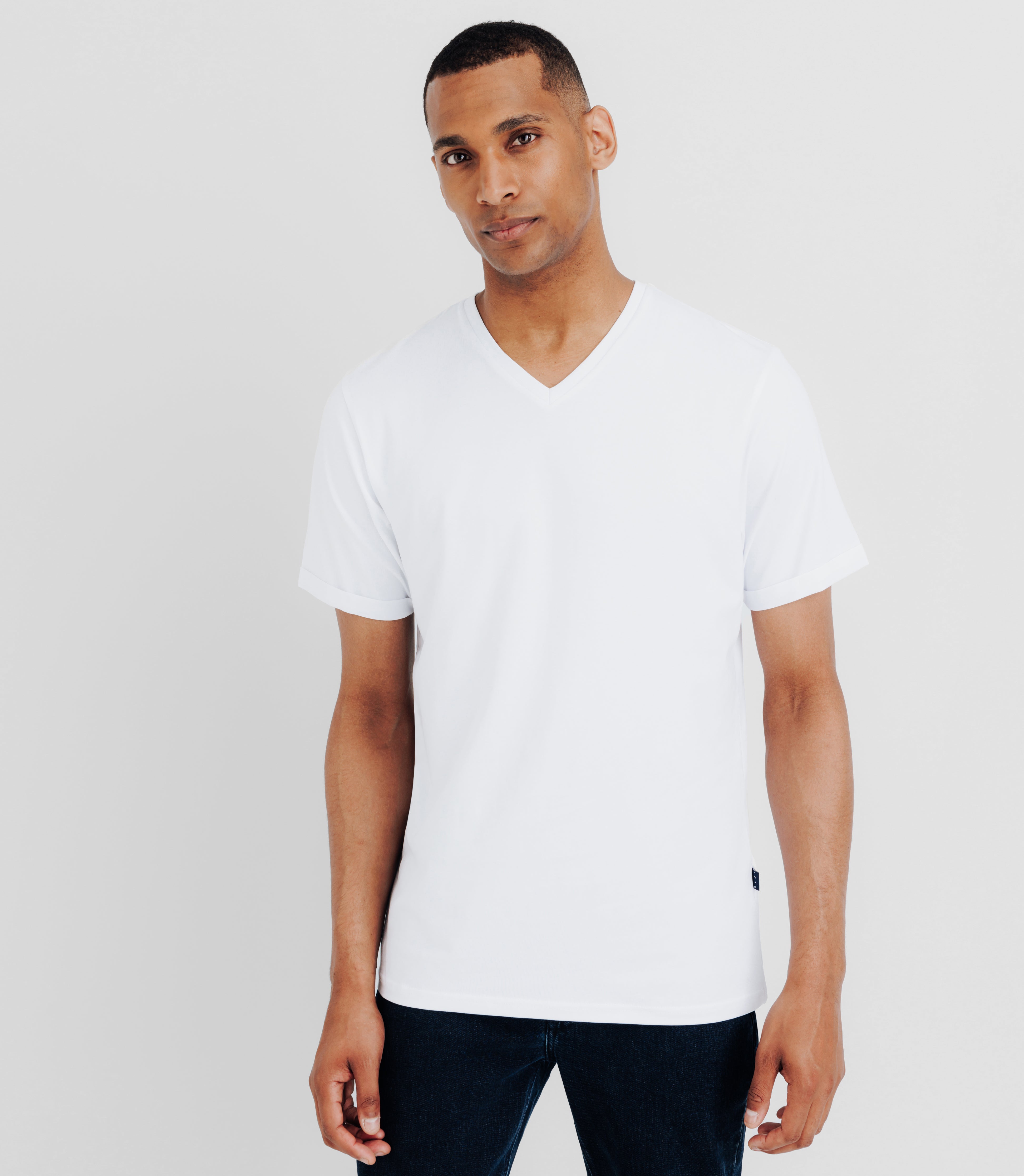 T-shirt col V blanc