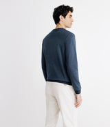 Round neck t-shirt with navy pocket