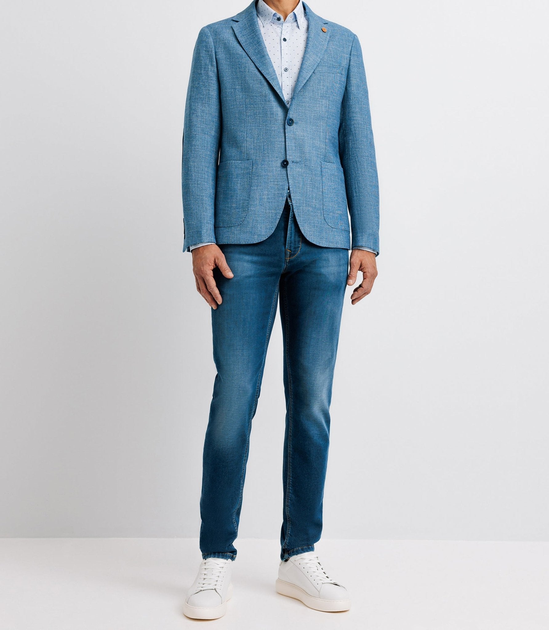 Blue linen jacket in Coudières – IZAC