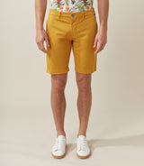 Vino" mustard Bermuda shorts