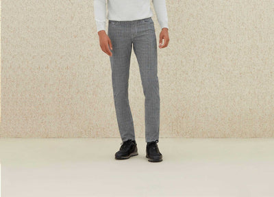 Pantalon à carreaux gris clair "Carreaux" - IZAC