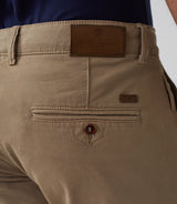 Pantalon casual chino beige "Macadamia"