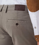 Pantalon casual chino armuré taupe "Macao"