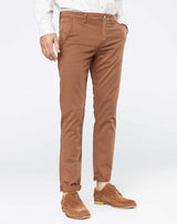 Bachelor" casual caramel chino